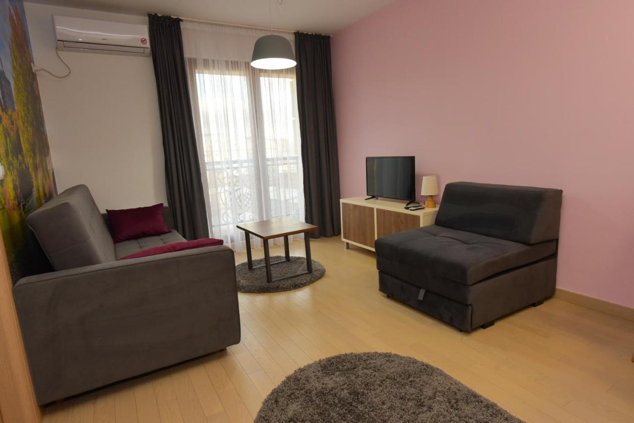 Flatiron Apartments سكوبجي المظهر الخارجي الصورة