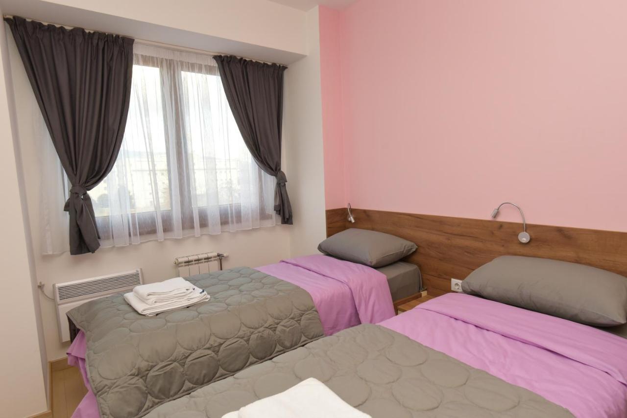 Flatiron Apartments سكوبجي المظهر الخارجي الصورة